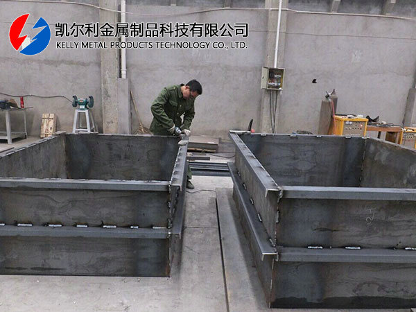 鐵箱